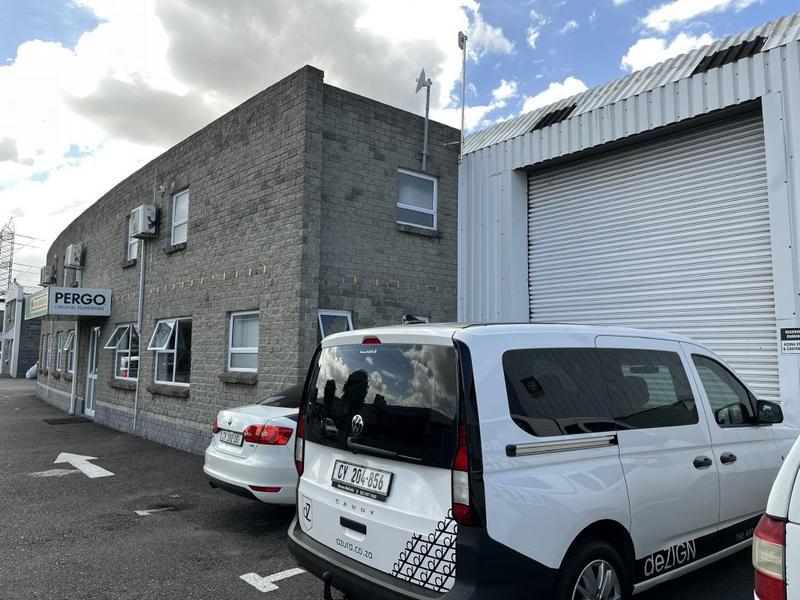To Let commercial Property for Rent in Maitland Western Cape